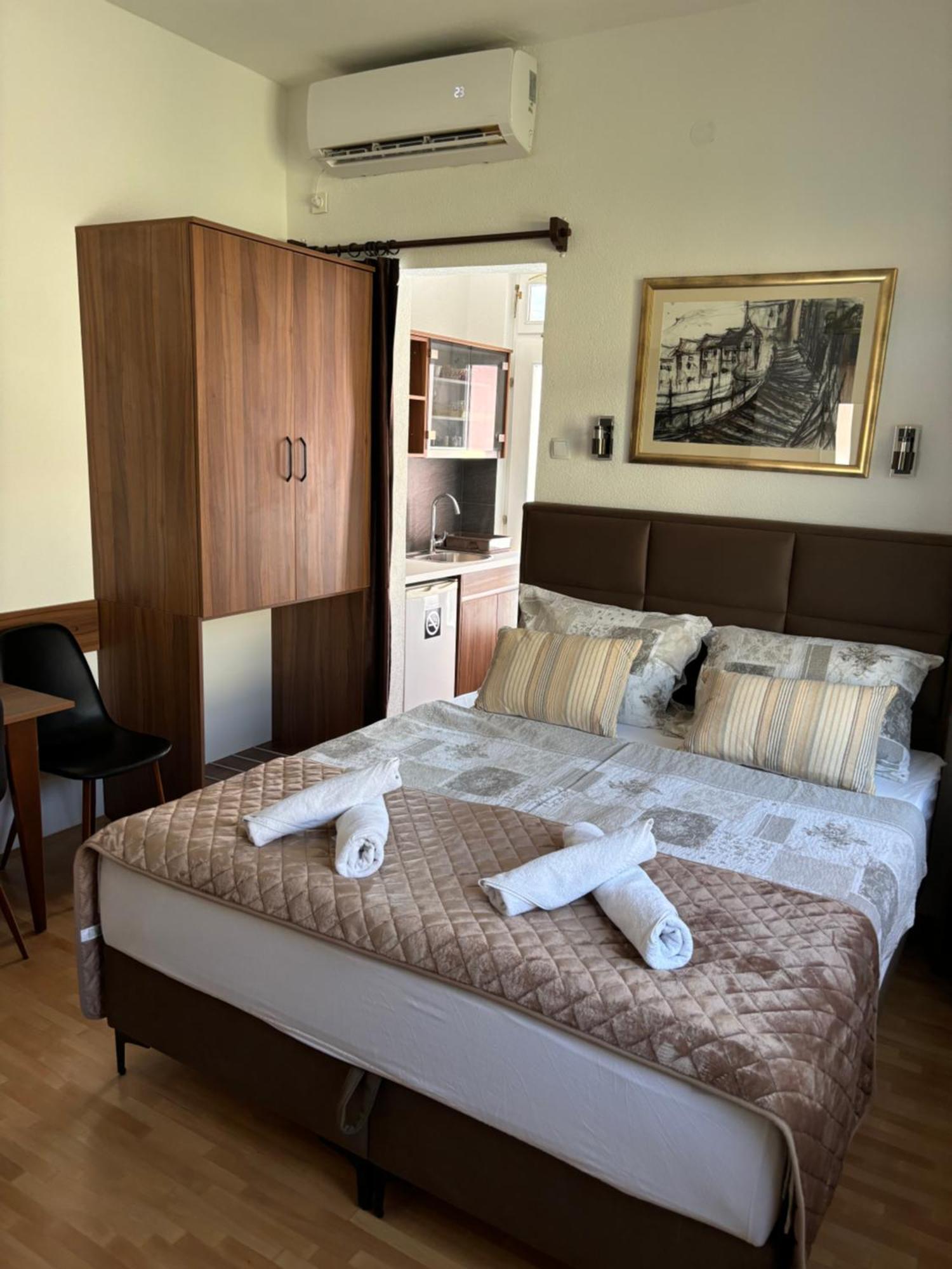 Apart As Mostar Bagian luar foto