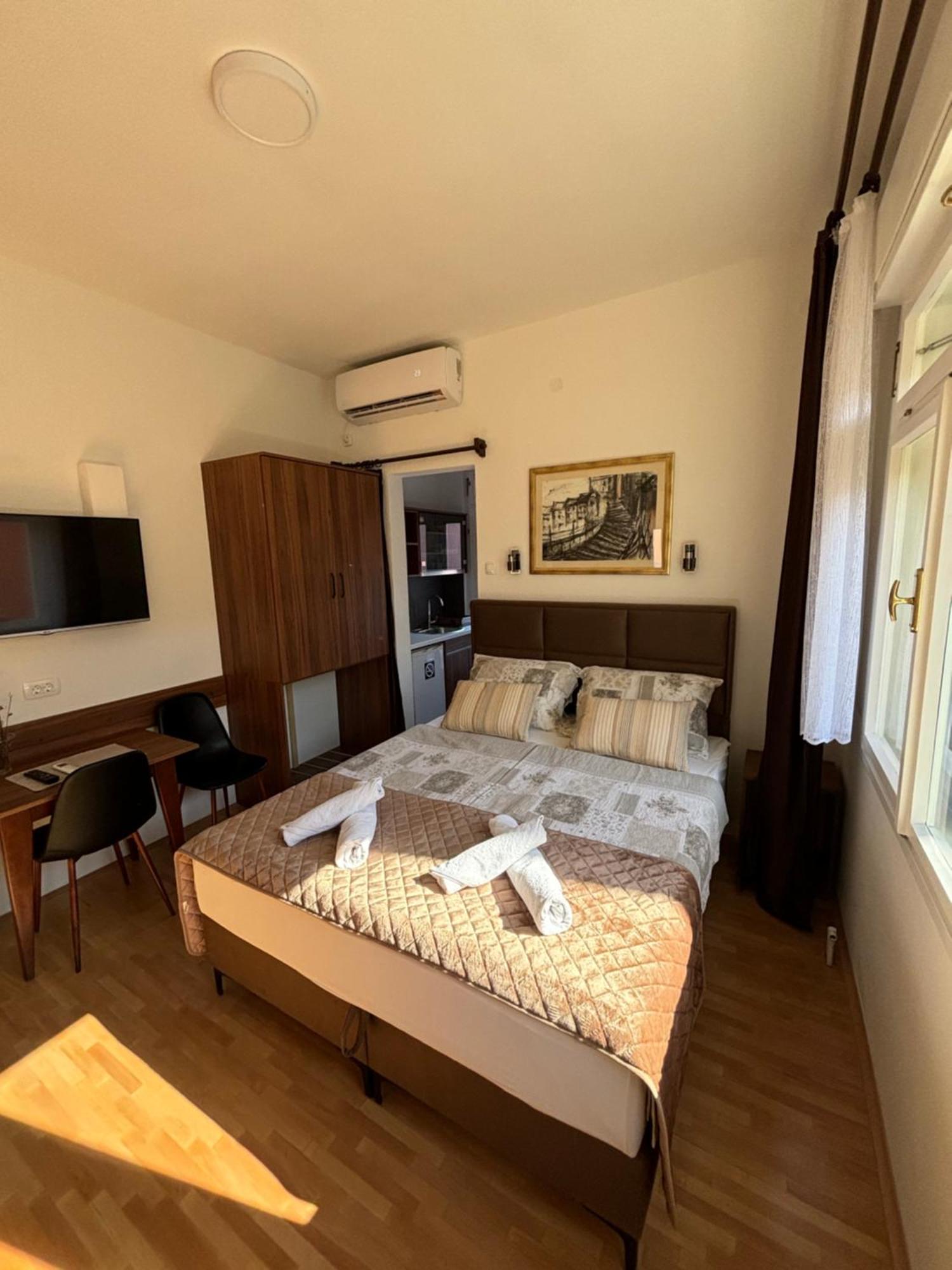 Apart As Mostar Bagian luar foto
